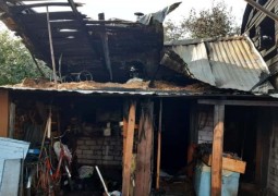 В Волжском районе сегодня ночью сгорело жилое хозяйство